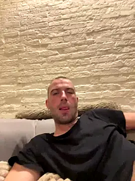 Rotteei1 online show from 25, 10, 2025