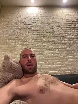 Rotteei1 online show from 2, 11, 2025