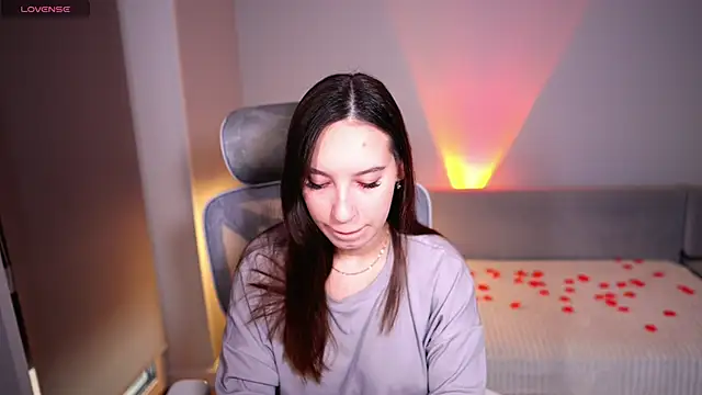 Snapshot of WhyEmmyCry chatting on 14, 2, 2026 WhyEmmyCry online show from 14, 2, 2026