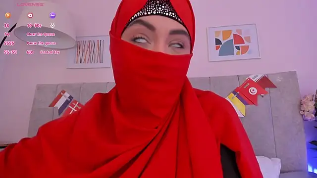 Snapshot of fatiima_ chatting on 4, 7, 2026 fatiima online show from 4, 7, 2026