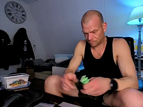 Snapshot of Kinky_Play1 chatting on 10, 2, 2026 Kinky Play1 online show from 10, 2, 2026