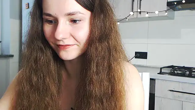 Snapshot of MilenaRossa chatting on 24, 10, 2025 MilenaRossa online show from 24, 10, 2025