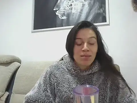 roma22honey online show from 19, 10, 2025