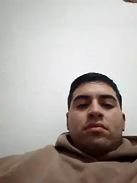 Snapshot of Achi09 chatting on 4, 7, 2026 Achi09 online show from 4, 7, 2026
