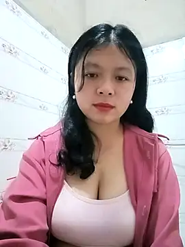 Snapshot of lisa-bae00 chatting on 2, 2, 2026 lisa-bae00 online show from 2, 2, 2026