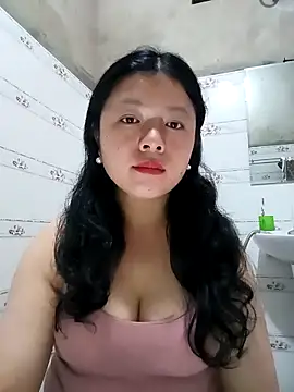 Snapshot of lisa-bae00 chatting on 13, 2, 2026 lisa-bae00 online show from 13, 2, 2026