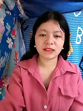 Snapshot of lisa-bae00 chatting on 1, 3, 2026 lisa-bae00 online show from 1, 3, 2026