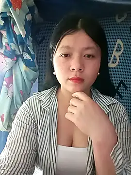 Snapshot of lisa-bae00 chatting on 27, 3, 2026 lisa-bae00 online show from 27, 3, 2026