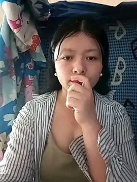 Snapshot of lisa-bae00 chatting on 1, 4, 2026 lisa-bae00 online show from 1, 4, 2026