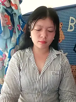 Snapshot of lisa-bae00 chatting on 7, 4, 2026 lisa-bae00 online show from 7, 4, 2026