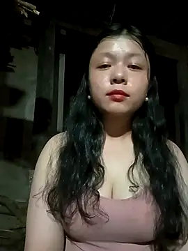 Snapshot of lisa-bae00 chatting on 8, 4, 2026 lisa-bae00 online show from 8, 4, 2026