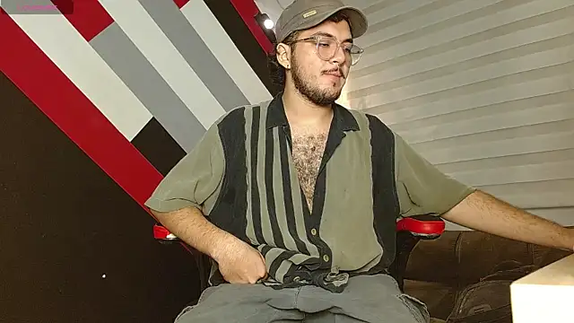 Snapshot of Zac_Golden chatting on 18, 7, 2026 Zac Golden online show from 18, 7, 2026