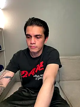 Orlando702xh online show from 6, 11, 2025