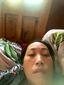 Snapshot of Top_x chatting on 7, 11, 2025 Top x online show from 7, 11, 2025