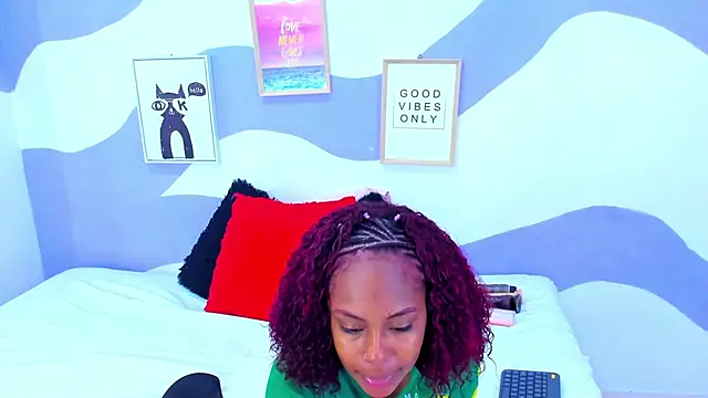 VIOLETA-28 online show from 24, 11, 2025