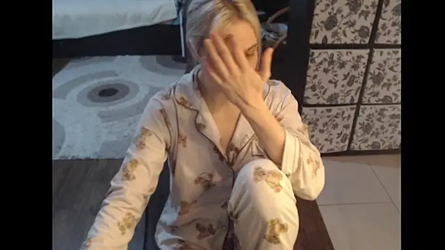 Lucky-Sweet Bb online show from 10, 11, 2025