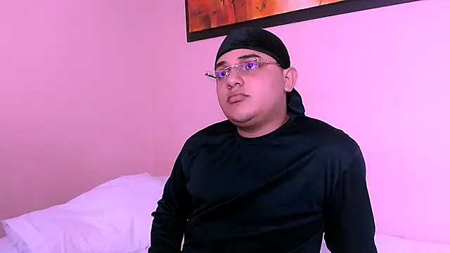 Santo Pecado  online show from 23, 10, 2025