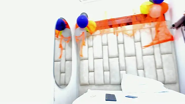 LustTrinity OS online show from 30, 10, 2025