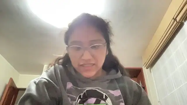 Kmiii21 online show from 23, 10, 2025