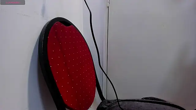 mirandaduboiss online show from 14, 5, 2026