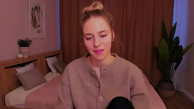 sassy cutie online show from 11, 2, 2026