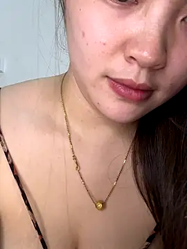 Snapshot of helo-kitty chatting on 6, 11, 2025 helo-kitty online show from 6, 11, 2025