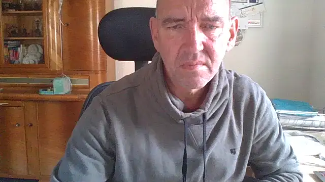 Lutzi1970 online show from 3, 11, 2025