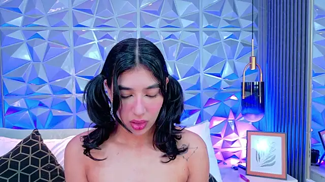 AdelineJhones online show from 29, 3, 2026