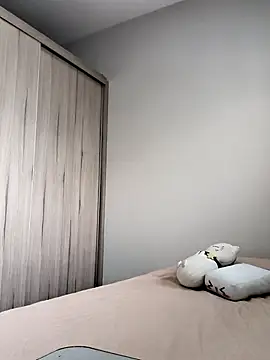 Meiii27 online show from 13, 2, 2026