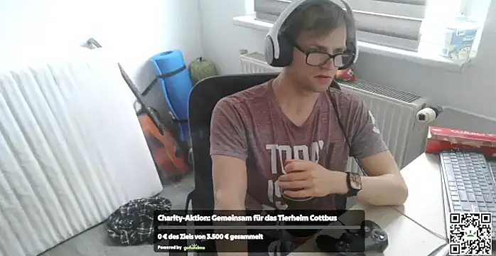 StephPra94 online show from 4, 6, 2026