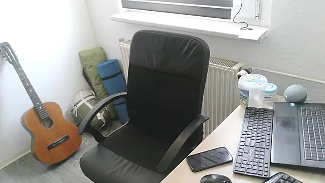 Snapshot of StephPra94 chatting on 28, 6, 2026 StephPra94 online show from 28, 6, 2026