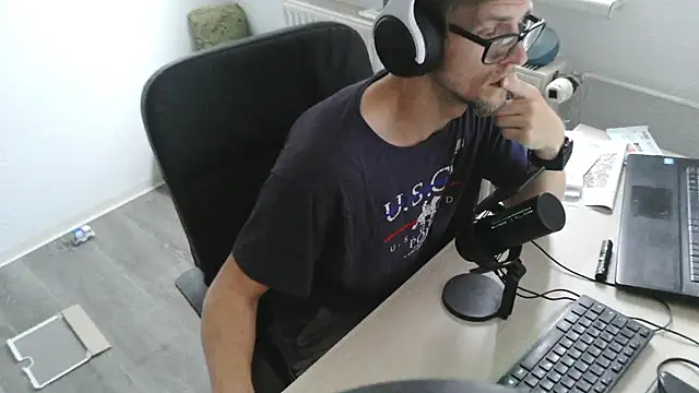 Snapshot of StephPra94 chatting on 14, 7, 2026 StephPra94 online show from 14, 7, 2026