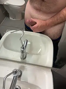 Snapshot of Cannavaro5 chatting on 29, 10, 2025 Cannavaro5 online show from 29, 10, 2025