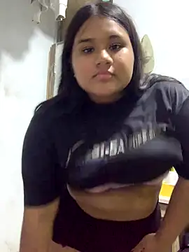 Roooou18 online show from 23, 10, 2025