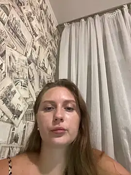 Snapshot of Elina1 chatting on 30, 7, 2026 Elina1 online show from 30, 7, 2026