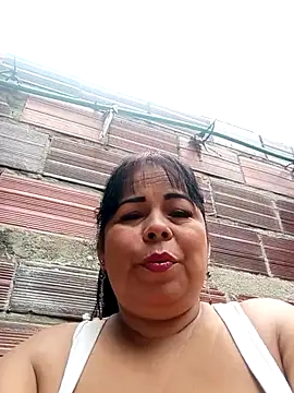 Snapshot of mother2-divorced chatting on 16, 6, 2026 mother2-divorced online show from 16, 6, 2026
