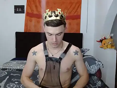 Snapshot of Ken_bigcum_77 chatting on 23, 10, 2025 Ken bigcum 77 online show from 23, 10, 2025