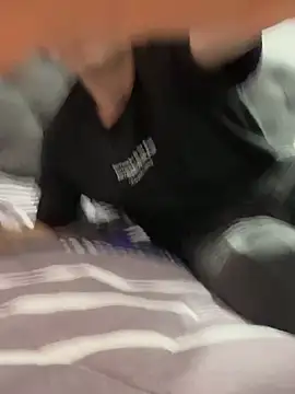 Snapshot of Yeison_8012 chatting on 10, 3, 2026 Yeison 8012 online show from 10, 3, 2026