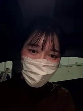 karenchaaan online show from 28, 10, 2025