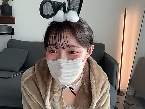 karenchaaan online show from 30, 10, 2025