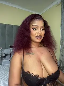 Snapshot of Amberr_Roose chatting on 24, 6, 2026 Amberr Roose online show from 24, 6, 2026