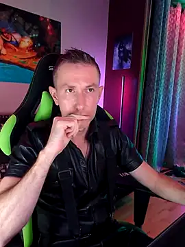 Gamerinleather online show from 24, 10, 2025