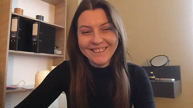 DollyRoma online show from 22, 10, 2025