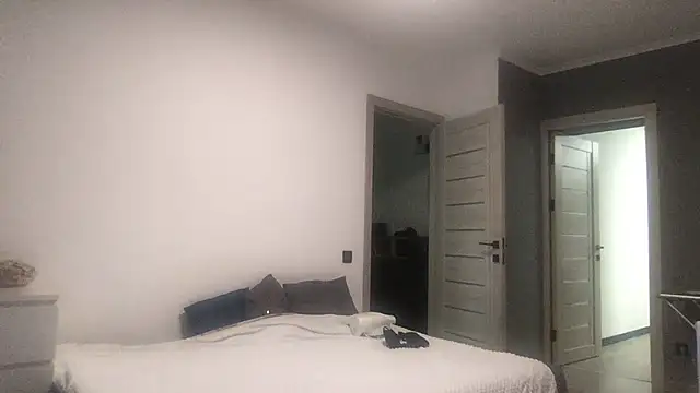 DollyRoma online show from 28, 10, 2025