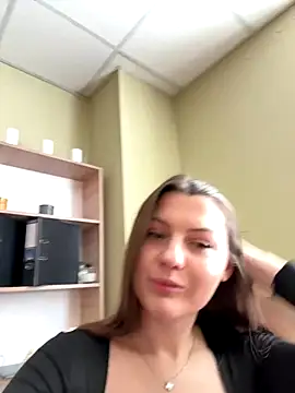 DollyRoma online show from 31, 10, 2025