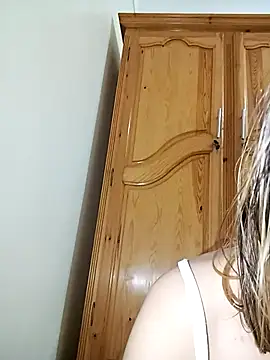 Snapshot of indilasixeey chatting on 23, 11, 2025 indilasixeey online show from 23, 11, 2025