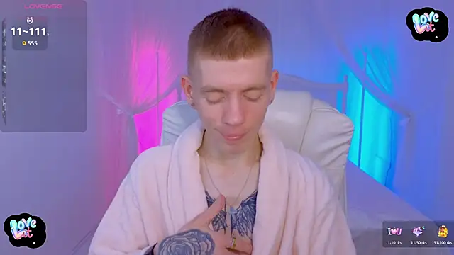 Cristian  Dior online show from 5, 12, 2025