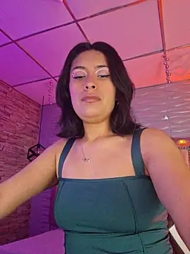 Snapshot of Roxanne_Han chatting on 17, 2, 2026 Roxanne Han online show from 17, 2, 2026