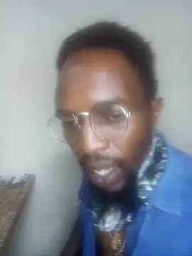 Snapshot of Blck420 chatting on 14, 11, 2025 Blck420 online show from 14, 11, 2025