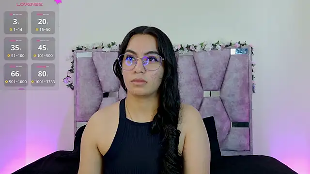 Snapshot of Iris_mandarinne chatting on 30, 10, 2025 Iris mandarinne online show from 30, 10, 2025